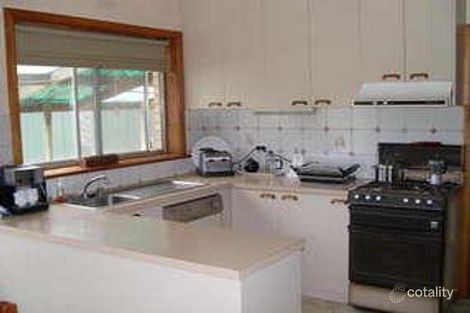 Property photo of 1 Knape Street Long Gully VIC 3550