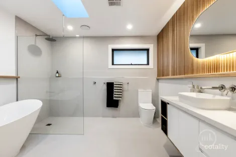 Property photo of 35 Sunnyside Crescent Wattle Glen VIC 3096