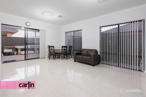 Property photo of 21 Apatite Street Treeby WA 6164
