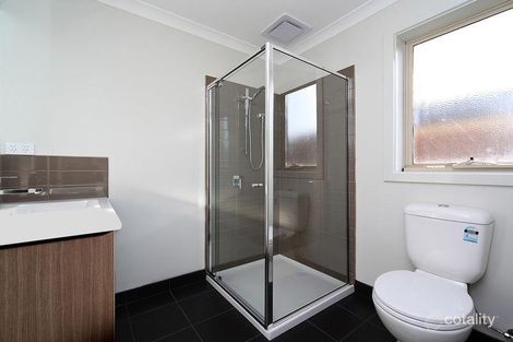 Property photo of 76 Grassbird Drive Point Cook VIC 3030