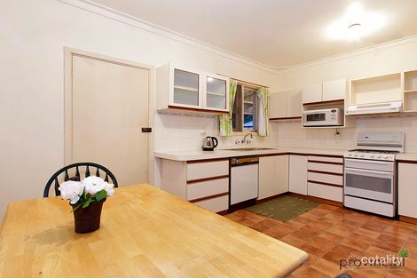 Property photo of 4 Kathleen Close Maida Vale WA 6057