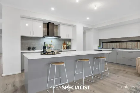 Property photo of 29 Everlasting Road Officer VIC 3809