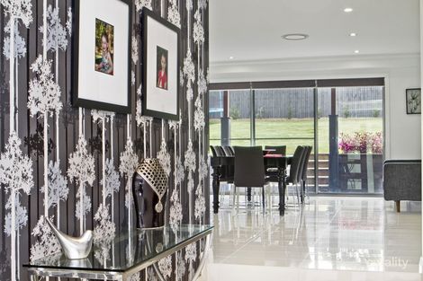 Property photo of 24 Stringybark Place Castle Hill NSW 2154