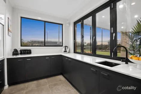 Property photo of 7 Suffolk Drive Bellbrae VIC 3228