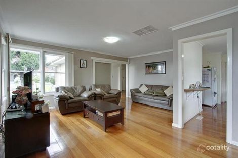 Property photo of 1/88 Fonteyn Drive Wantirna South VIC 3152