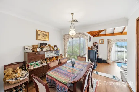 Property photo of 5 Pelican Place Australind WA 6233