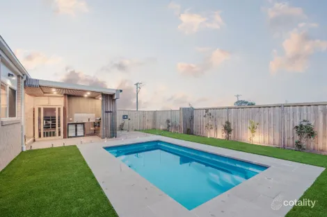 72 Tranquility Cres, Armstrong Creek, VIC 3217