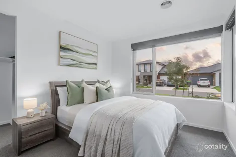 Property photo of 72 Tranquility Crescent Armstrong Creek VIC 3217