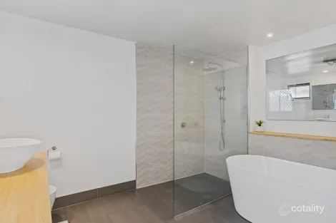Property photo of 9 Mountain View Drive Kingston TAS 7050