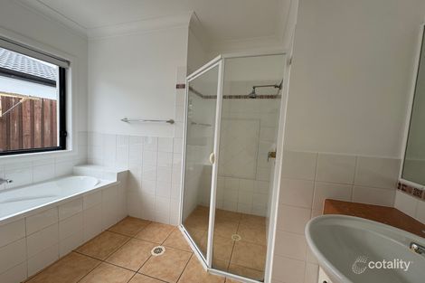 Property photo of 12 Joel Court Helensvale QLD 4212