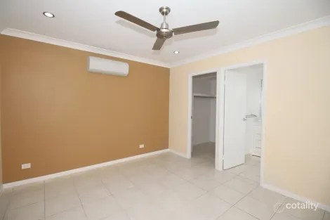 Property photo of 7 Wave Court Kelso QLD 4815