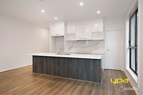 Property photo of 2 Auburn Drive Fraser Rise VIC 3336