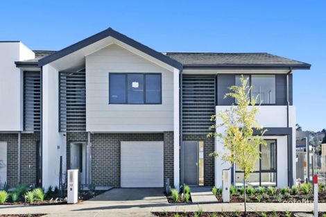 Property photo of 16 Harmony Road Ascot Vale VIC 3032
