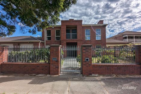Property photo of 2 Floreat Court Glen Waverley VIC 3150
