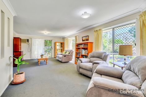 Property photo of 1 Conifer Place Forest Lake QLD 4078