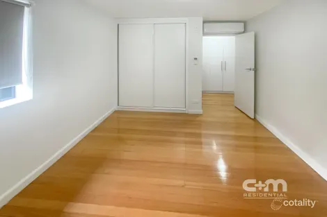 Property photo of 2/560 Pascoe Vale Road Pascoe Vale VIC 3044