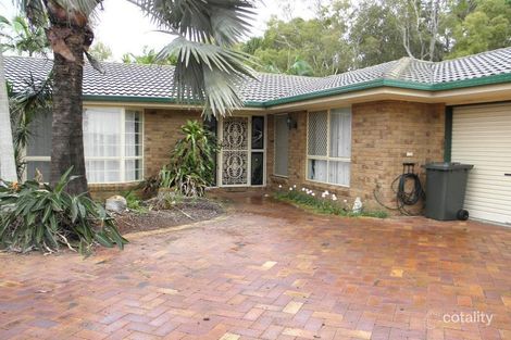 11 Alexander Dr, Moore Park Beach, QLD 4670