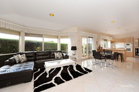 Property photo of 1/18-22 Lum Road Wheelers Hill VIC 3150
