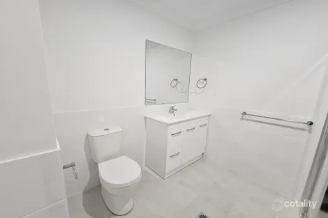 Property photo of 8A Caputar Way Lochinvar NSW 2321