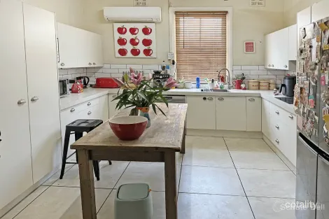 Property photo of 25 Meryula Street Narromine NSW 2821