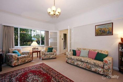 Property photo of 126 Warrandyte Road Ringwood VIC 3134