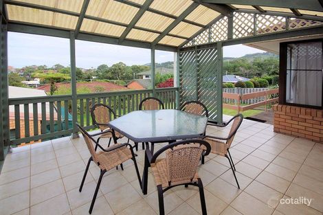 Property photo of 8 Canomie Street Sapphire Beach NSW 2450