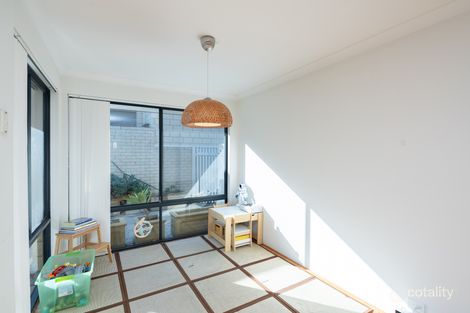 Property photo of 177 Holbeck Street Doubleview WA 6018