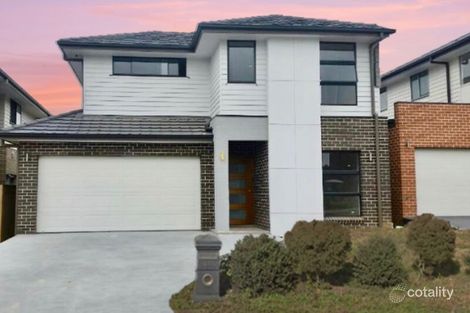Property photo of 29 Summerland Crescent Colebee NSW 2761
