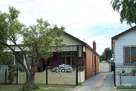 134 Turnbull St, Hamilton South, NSW 2303