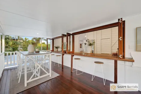 Property photo of 31 Garrick Street West End QLD 4810