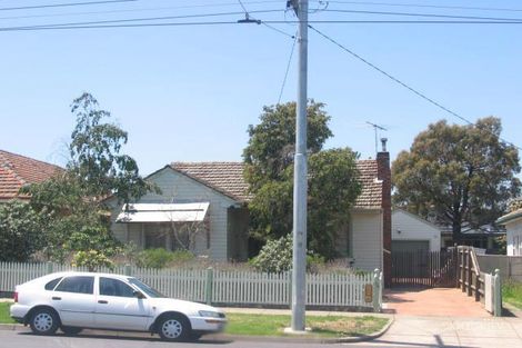 174 Melville Rd, Pascoe Vale South, VIC 3044