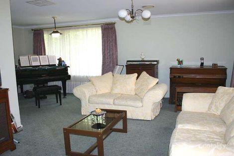 Property photo of 23 Verdant Avenue Ardeer VIC 3022