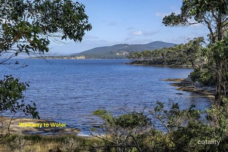 Property photo of 6 Sandrock Loop Abels Bay TAS 7112