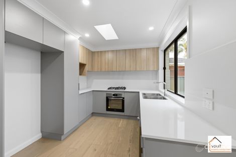 Property photo of 1 Illowra Crescent Primbee NSW 2502