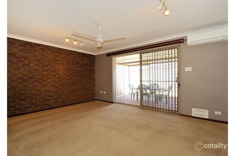 Property photo of 116 Willmott Drive Cooloongup WA 6168