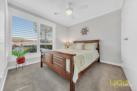 Property photo of 14 Artfield Street Cranbourne East VIC 3977