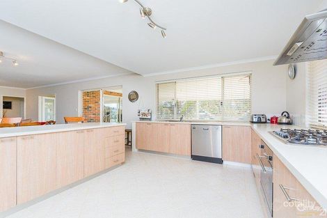 Property photo of 6 Bruns Drive Darling Downs WA 6122