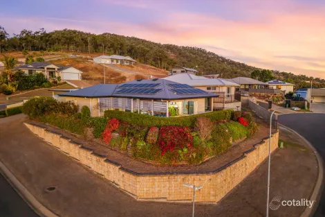 6 Eucalyptus Cres, Norman Gardens, QLD 4701