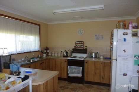 Property photo of 5 Lyons Place Dubbo NSW 2830