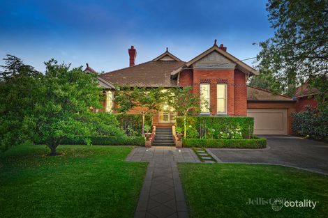 72 Churchill St, Mont Albert, VIC 3127