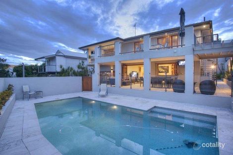 24 Latona St, Paddington, QLD 4064