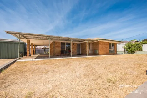 1 Paula Maslen Pl, Mount Tarcoola, WA 6530