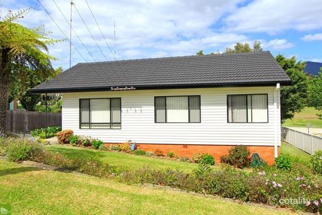 14 Bukari St, West Wollongong, NSW 2500