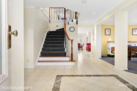 Property photo of 11 Woronora Way Taylors Hill VIC 3037