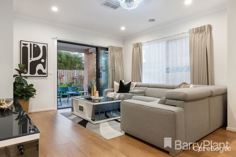 Property photo of 34 Aspect Drive Keysborough VIC 3173