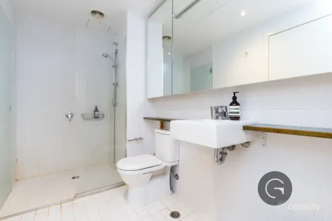 Property photo of 506/18 Waterview Walk Docklands VIC 3008