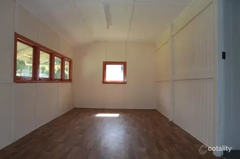 Property photo of 141 Torquay Road Scarness QLD 4655