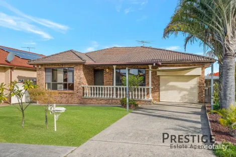 Property photo of 7 Albany Close Wakeley NSW 2176