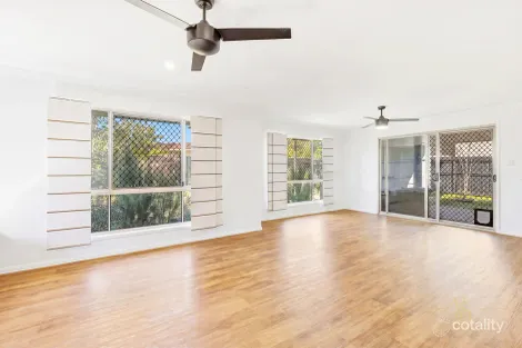 Property photo of 1/41 Pembridge Circuit Urraween QLD 4655