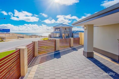 Property photo of 10 Lifeboat Road Jindalee WA 6036